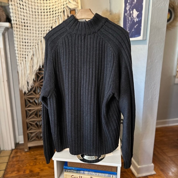 Eddie Bauer 100% Marino Wool Black Quarter Zip Sweater - Picture 7 of 9